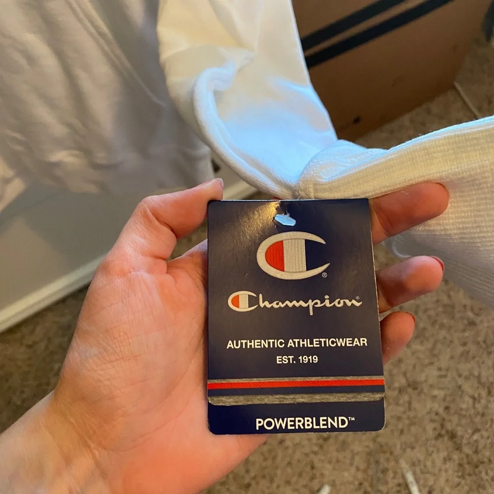 Men’s Medium Champion Hoodie - Picture 6 of 7